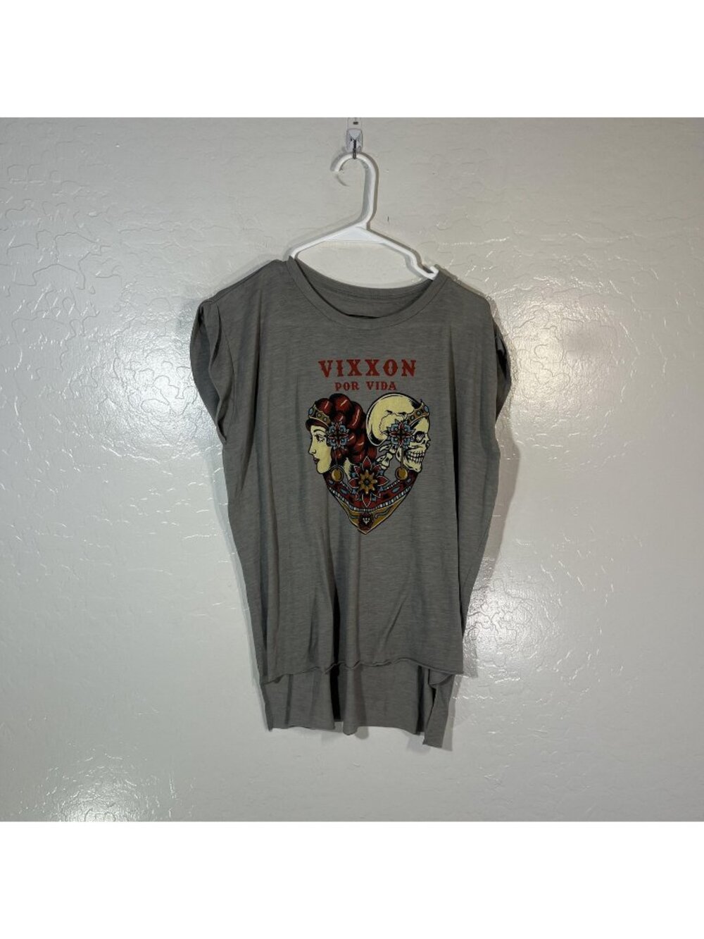 Vixxon Shirt Womens Large Gray Skull Tattoo Graphic Crew Cap Sleeve Top